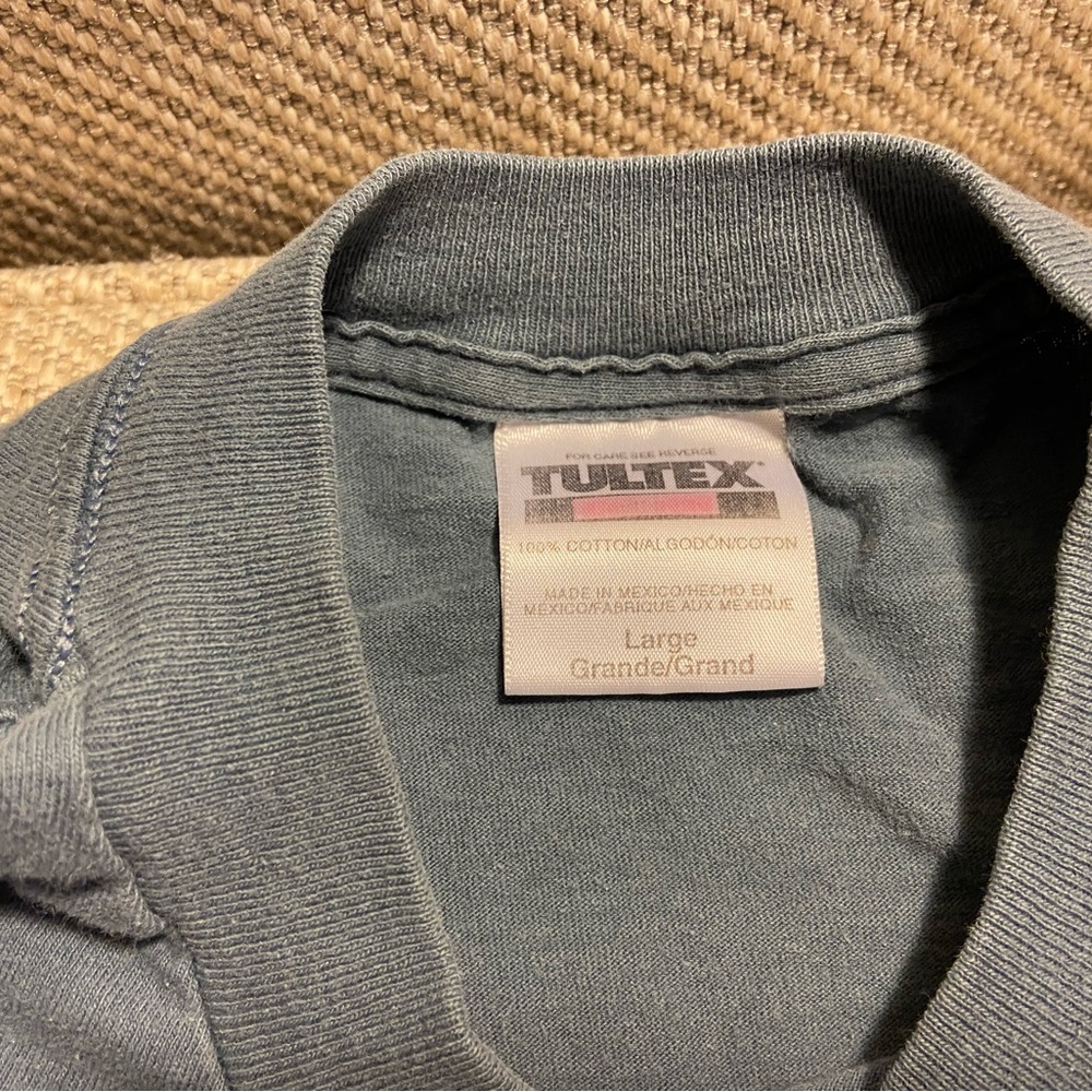 Vintage Texas Flag Pale Blue Embroidered Logo Tee Shirt - Picture 3 of 3
